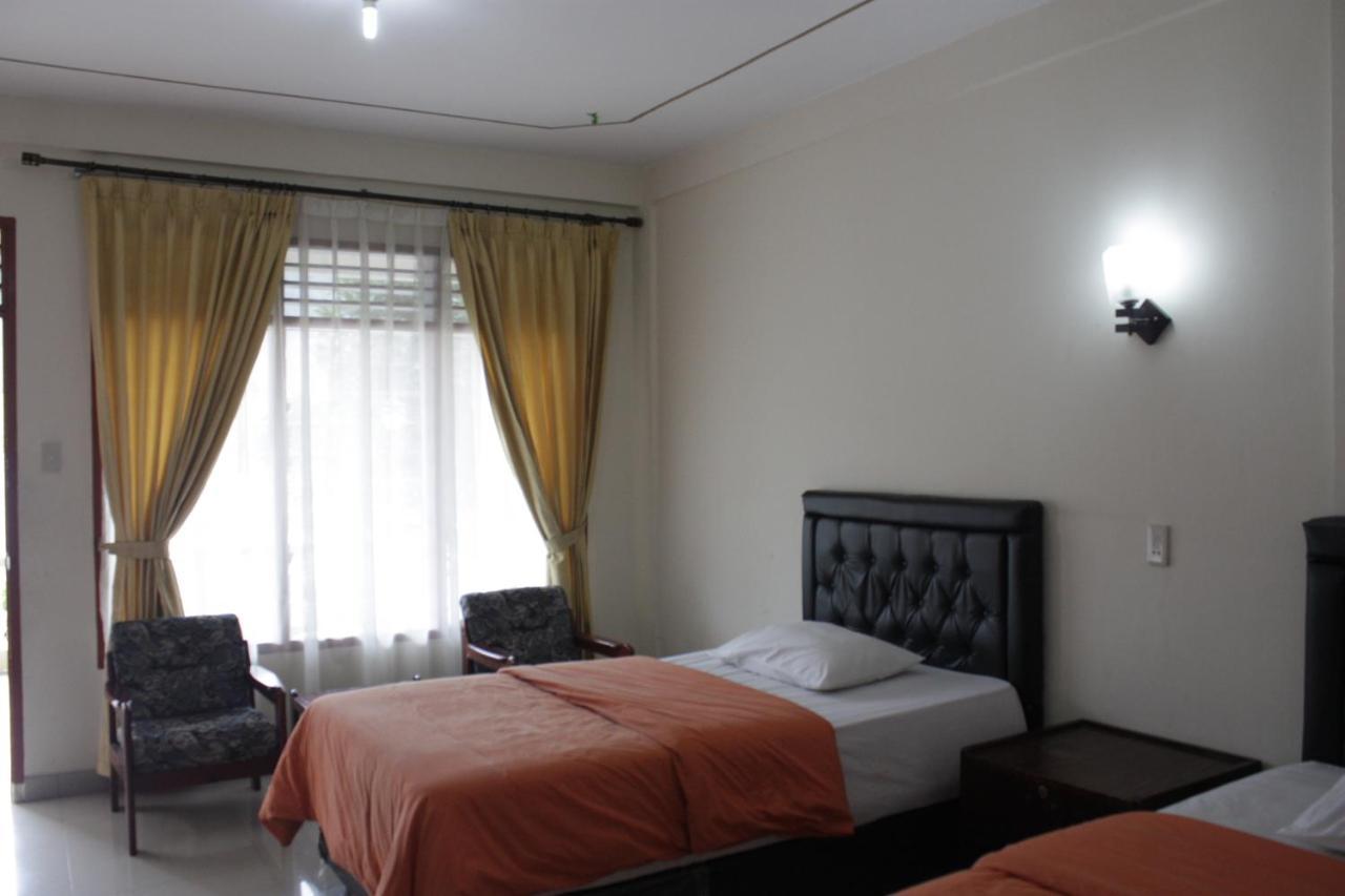 Hotel Dumasari Tuk Tuk Extérieur photo